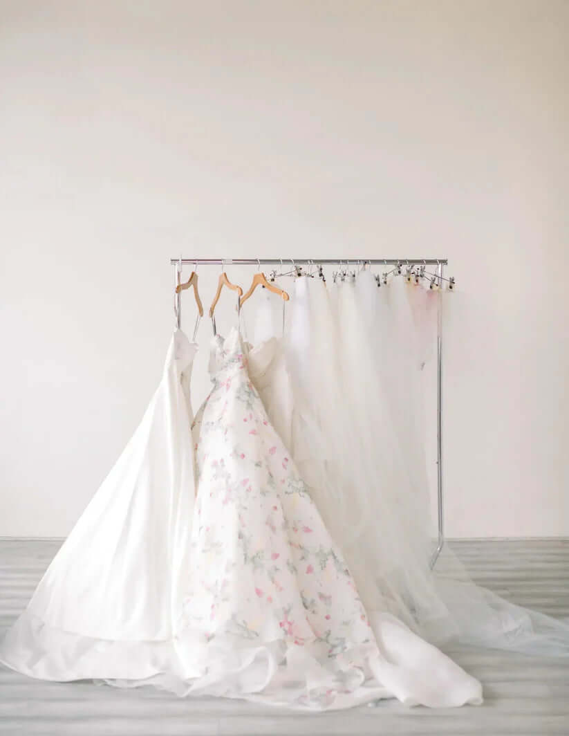 What hairstyles go best with mantilla veil?