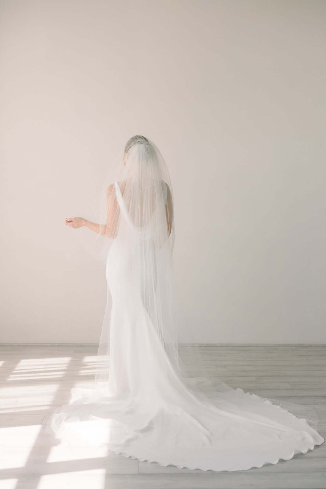 What is the most popular wedding veil 2024