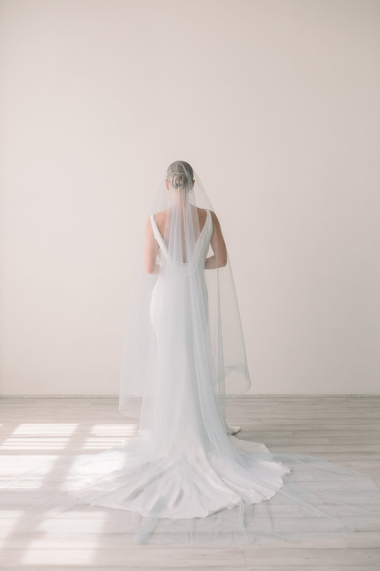 bridal blue dew drop veil