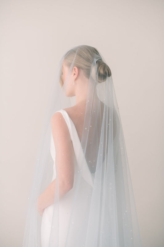 wedding blue dew drop veil