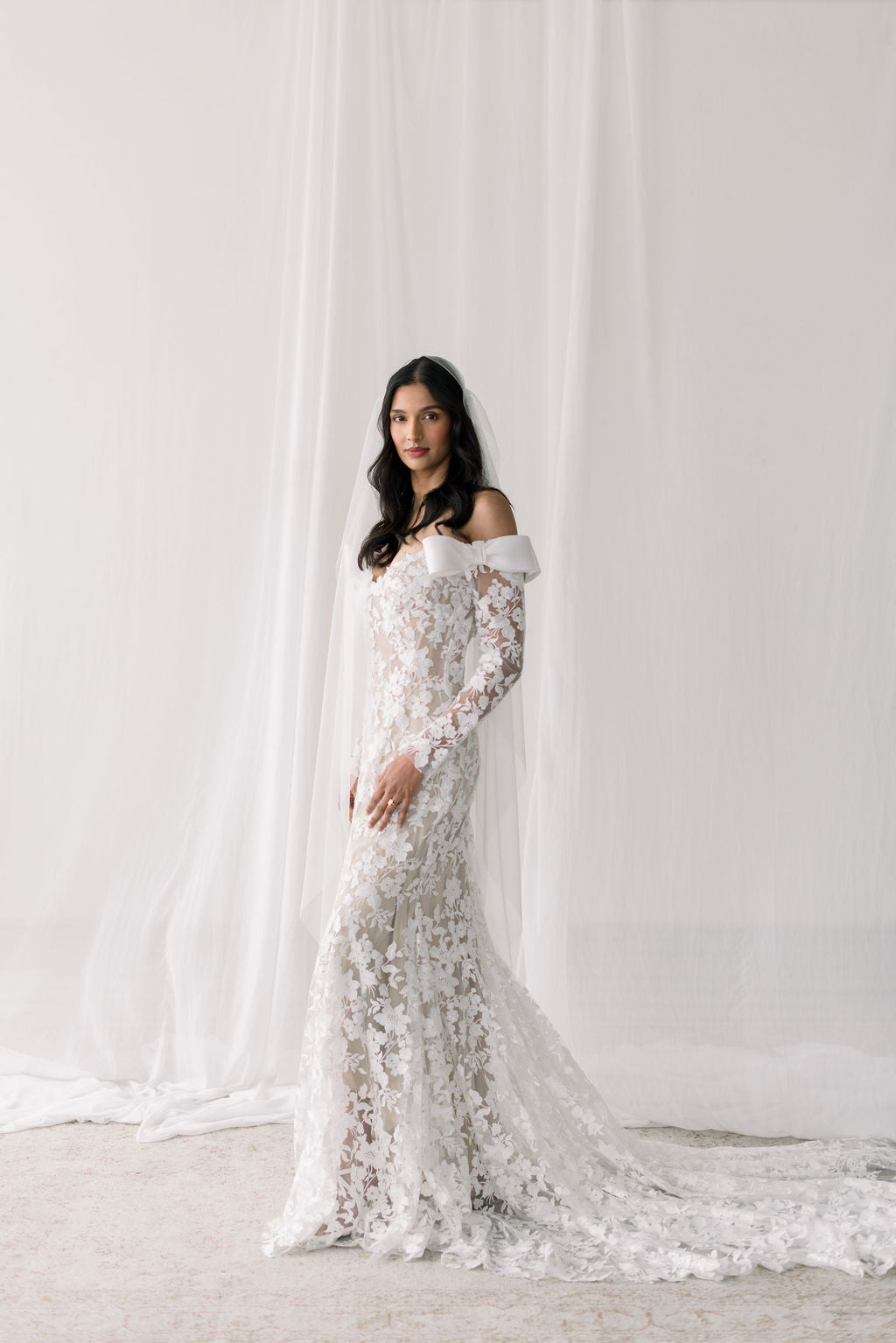 Juliet cap veil