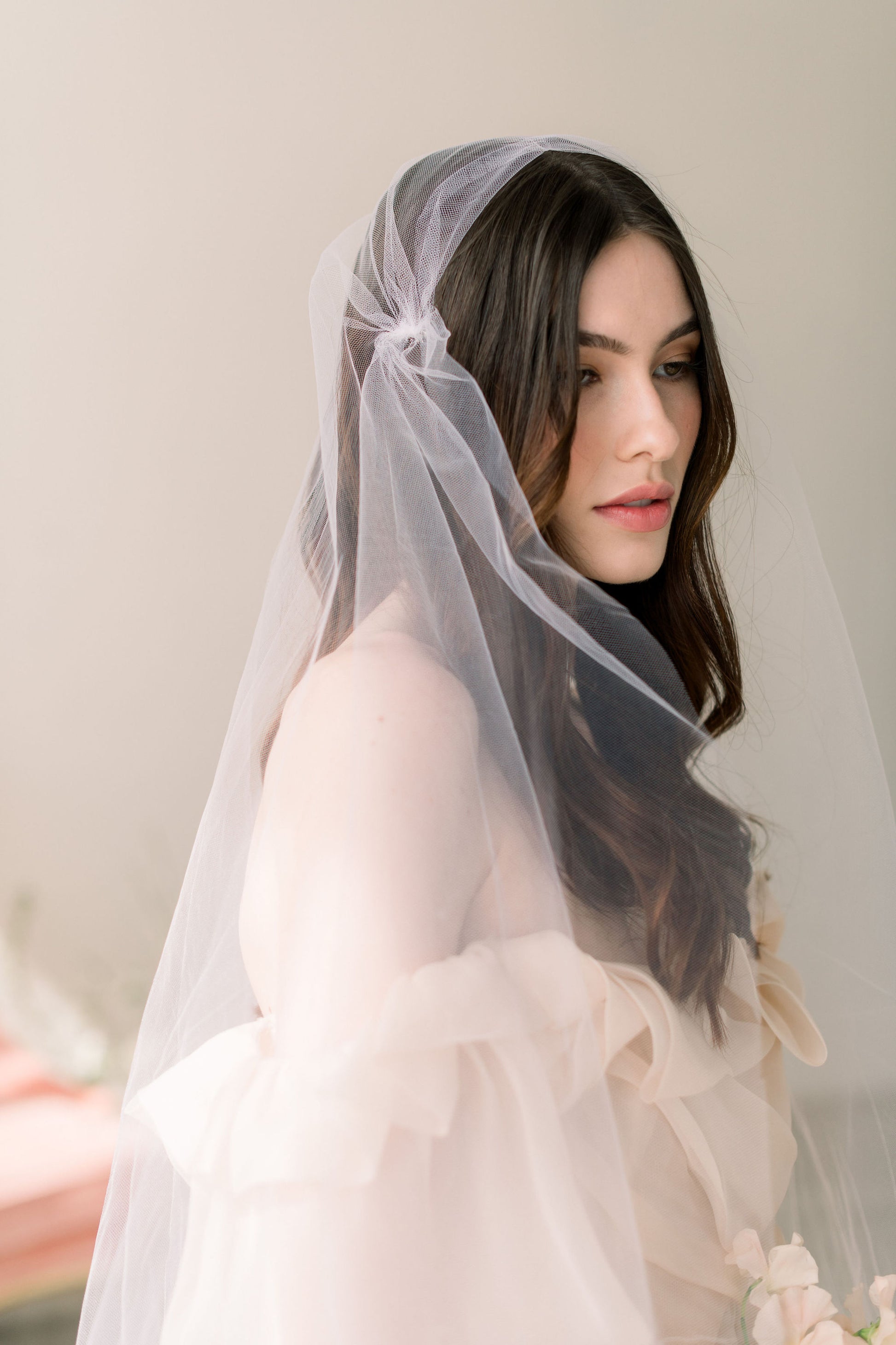 Juliet cap veil