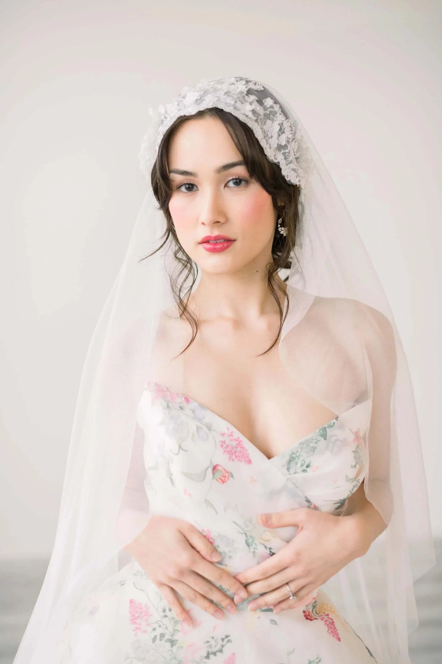 Juliet cap lace veil Tessa Kim