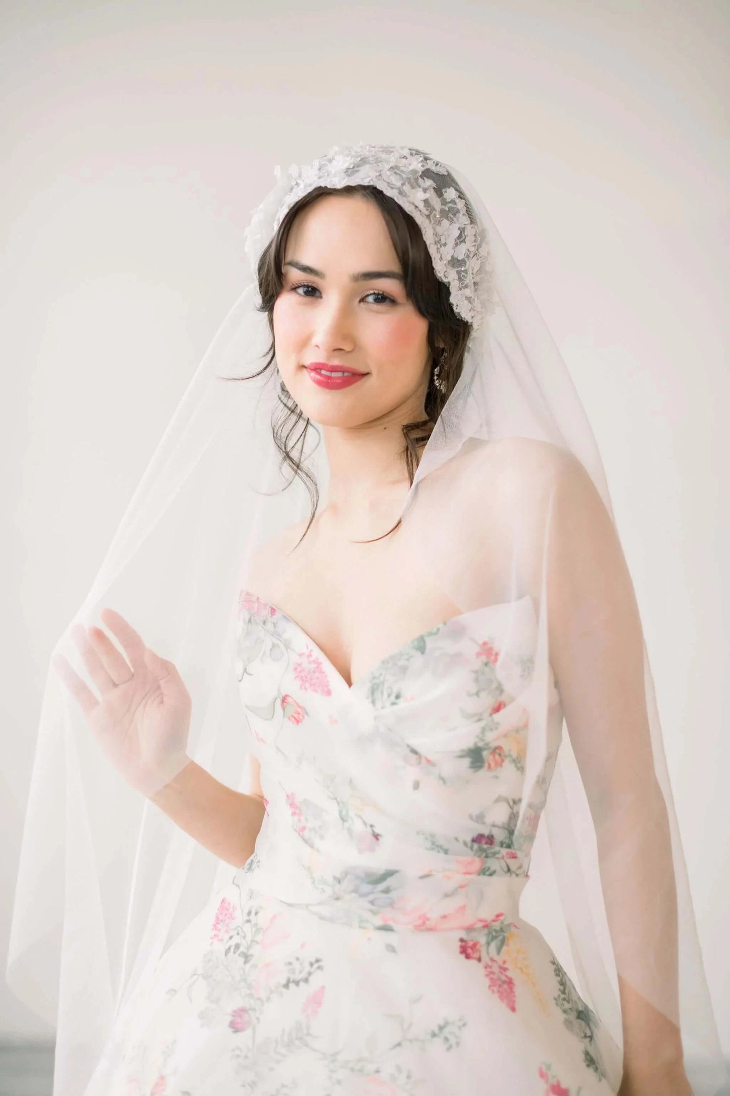 Juliet cap lace veil Tessa Kim