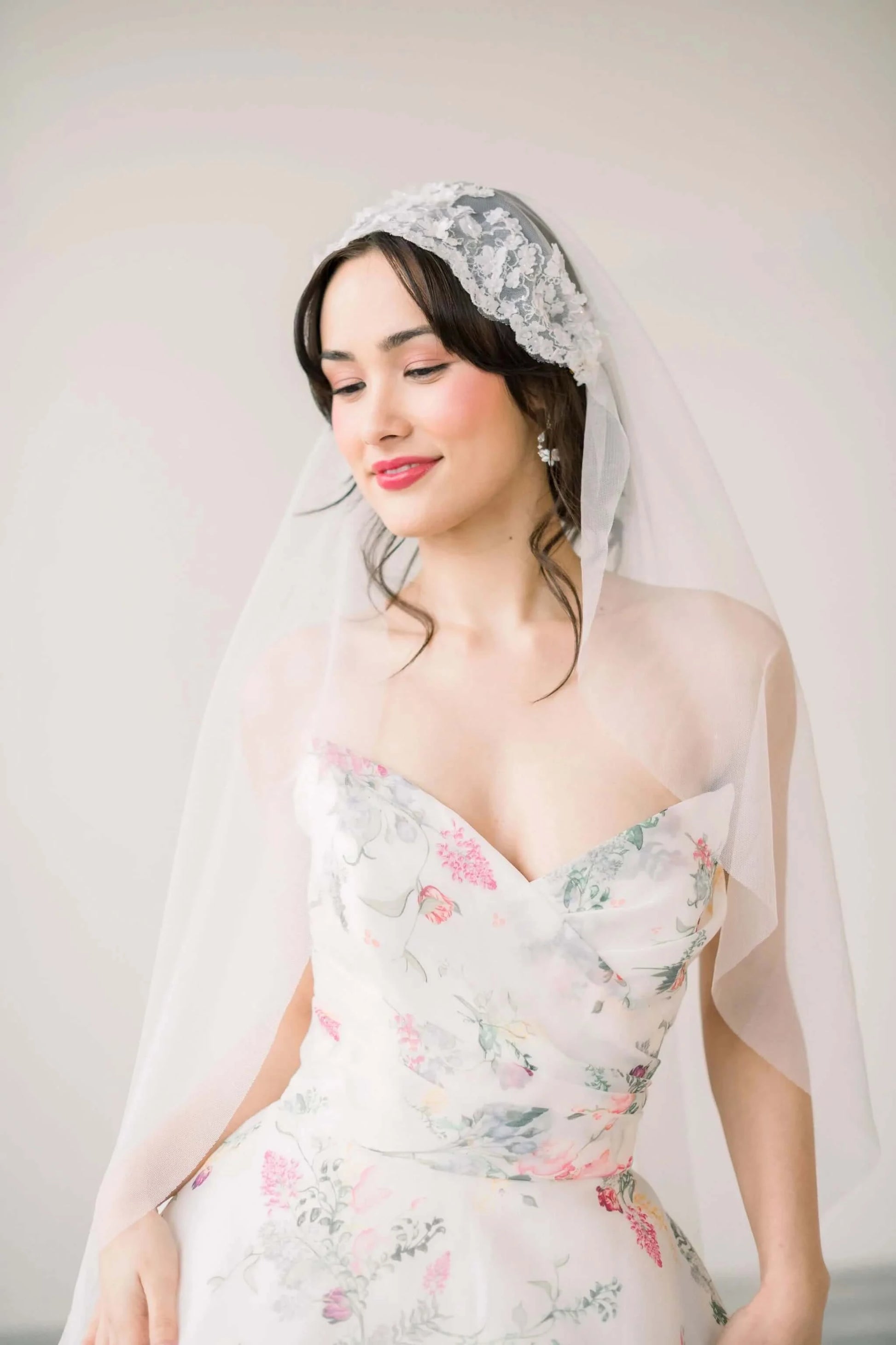 Juliet cap lace veil Tessa Kim