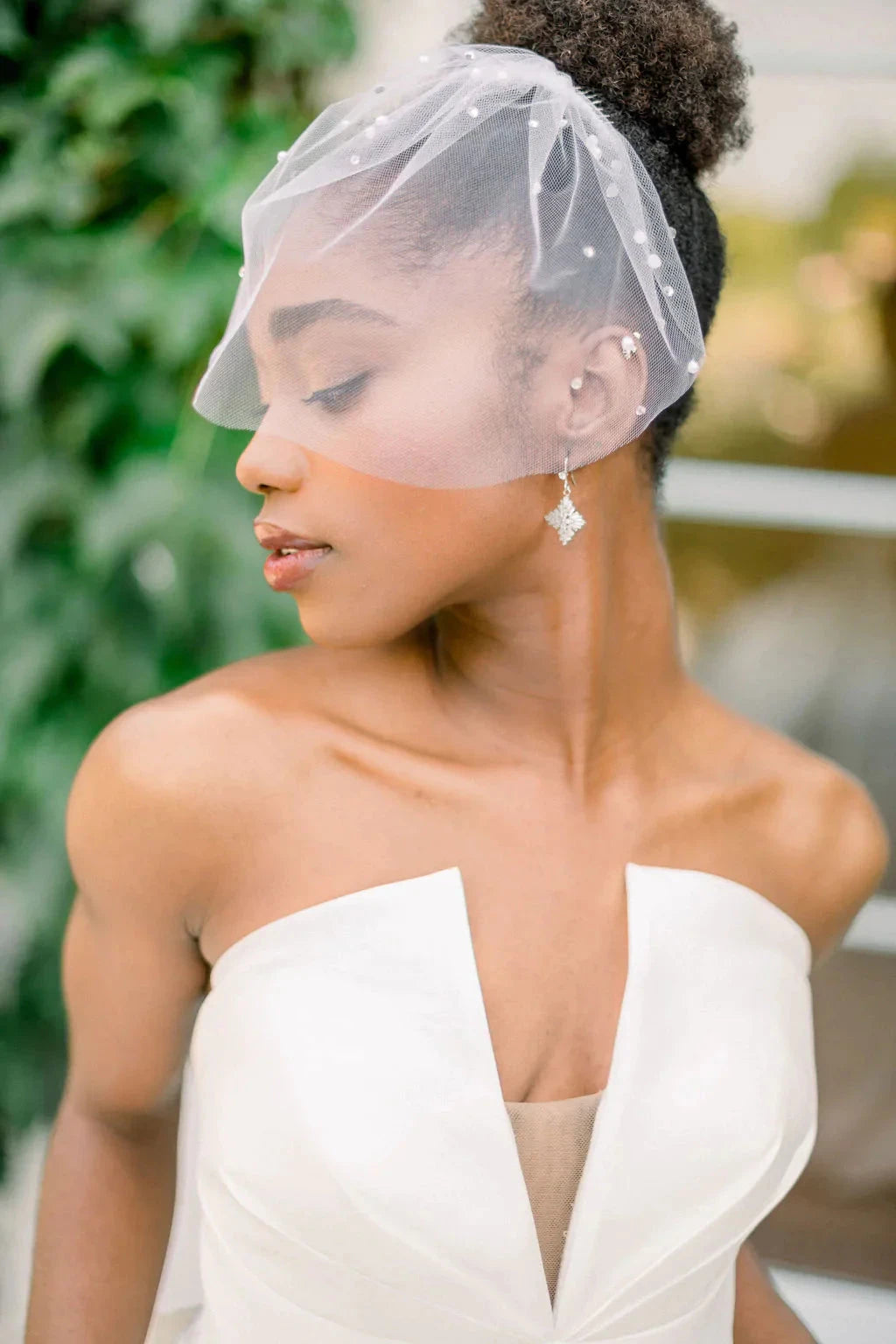 Mini Tulle birdcage veil with crystal pearl accents - ready to ship Tessa Kim