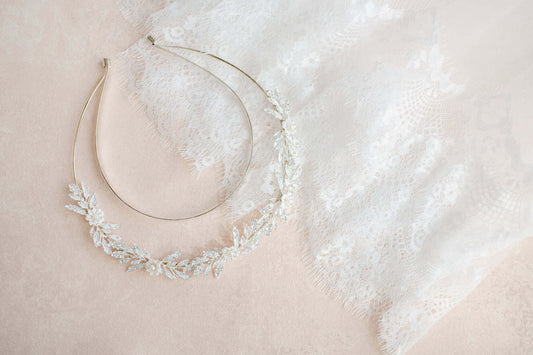 bridal veil and headpiece pairing