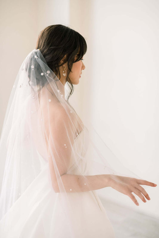 pearl adorned bridal veil