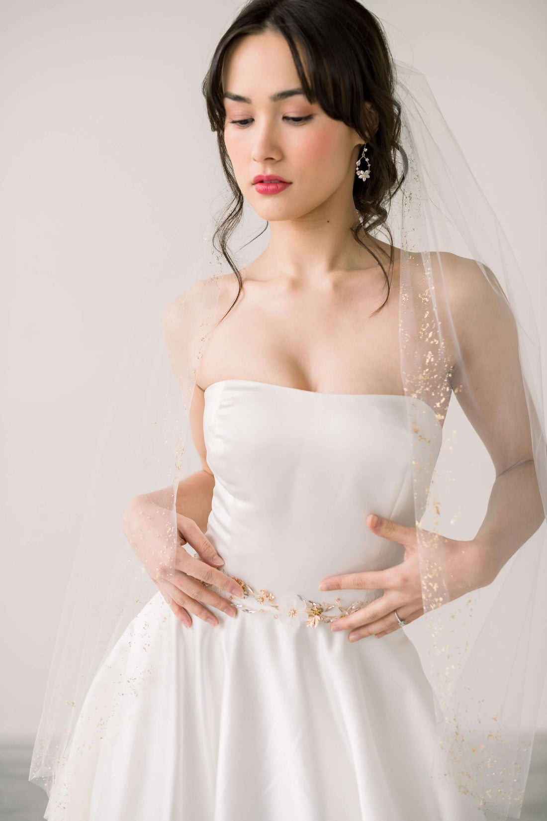 Should a bride over 50 wear a bridal veil? Tessa Kim