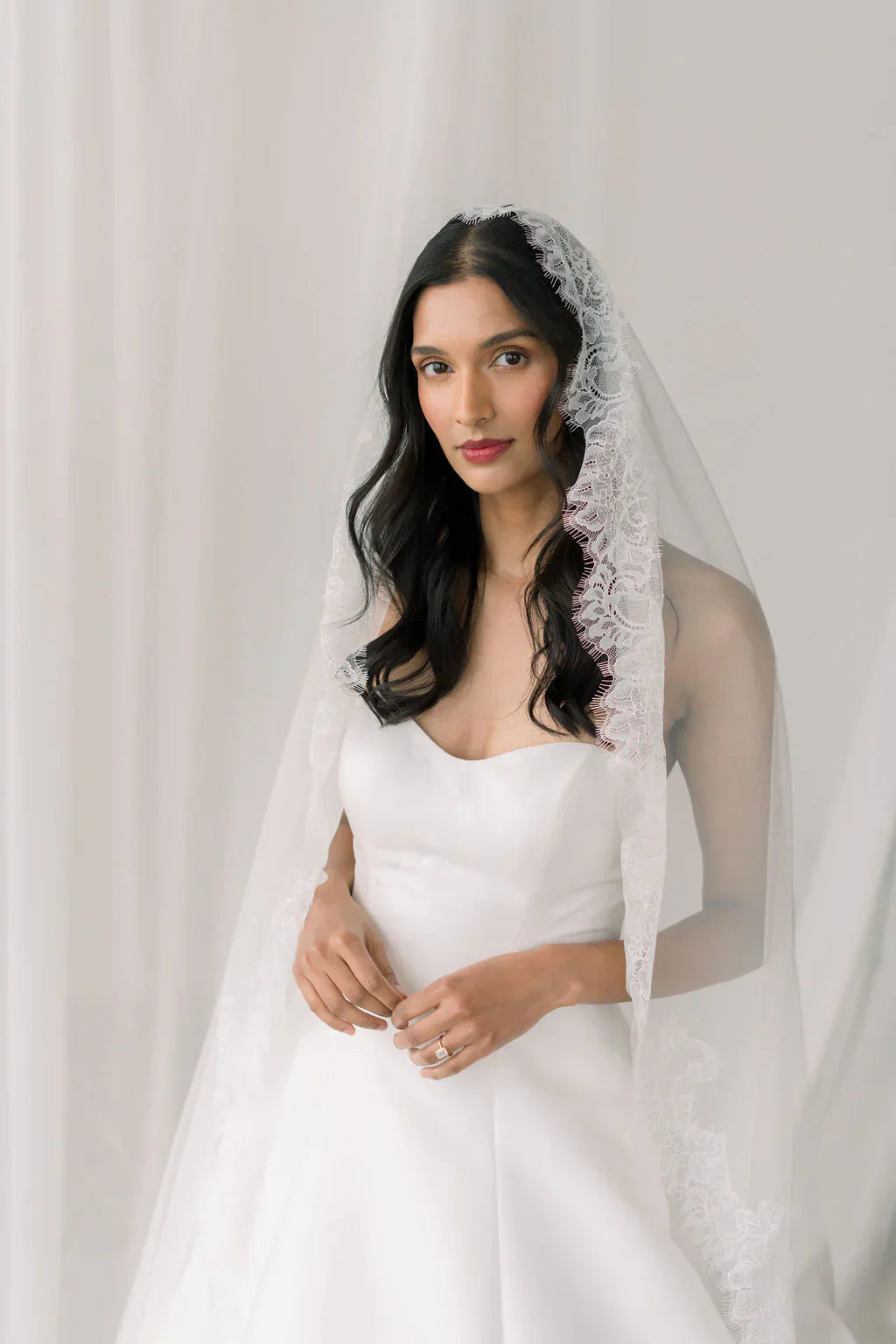 Eyelash Lace Mantilla Veil