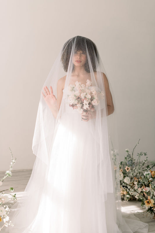 How to Make a Statement with a Minimalist Veil 