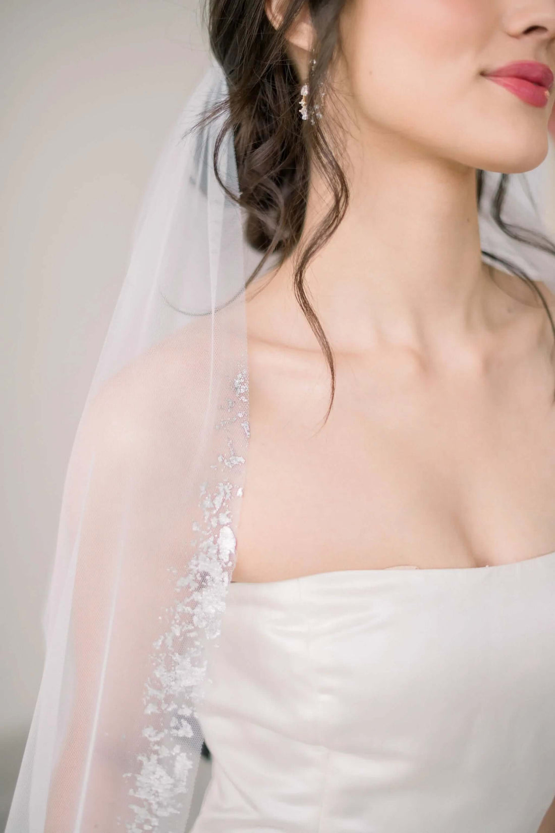 Wedding veil hairstyles for brides with thin hair Tessa Kim