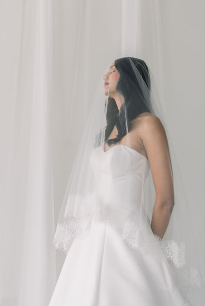 Ivory drop veil
