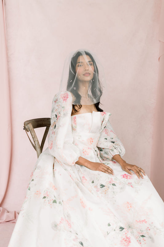 Birdcage veil 