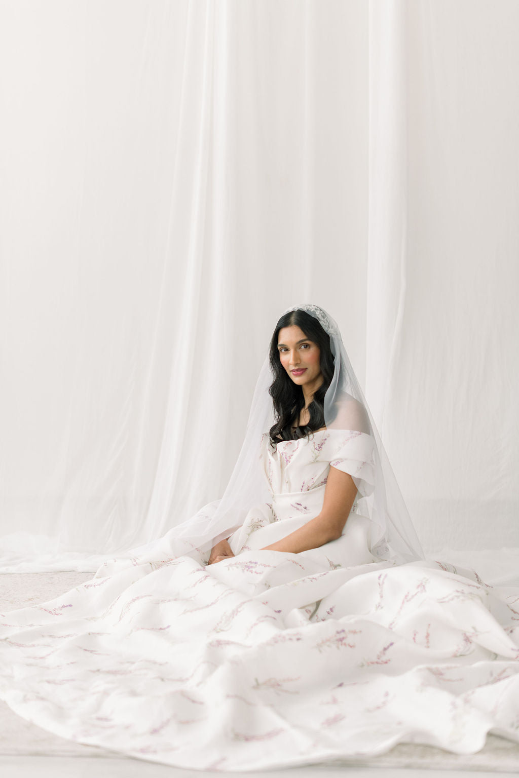 Juliet cap veil