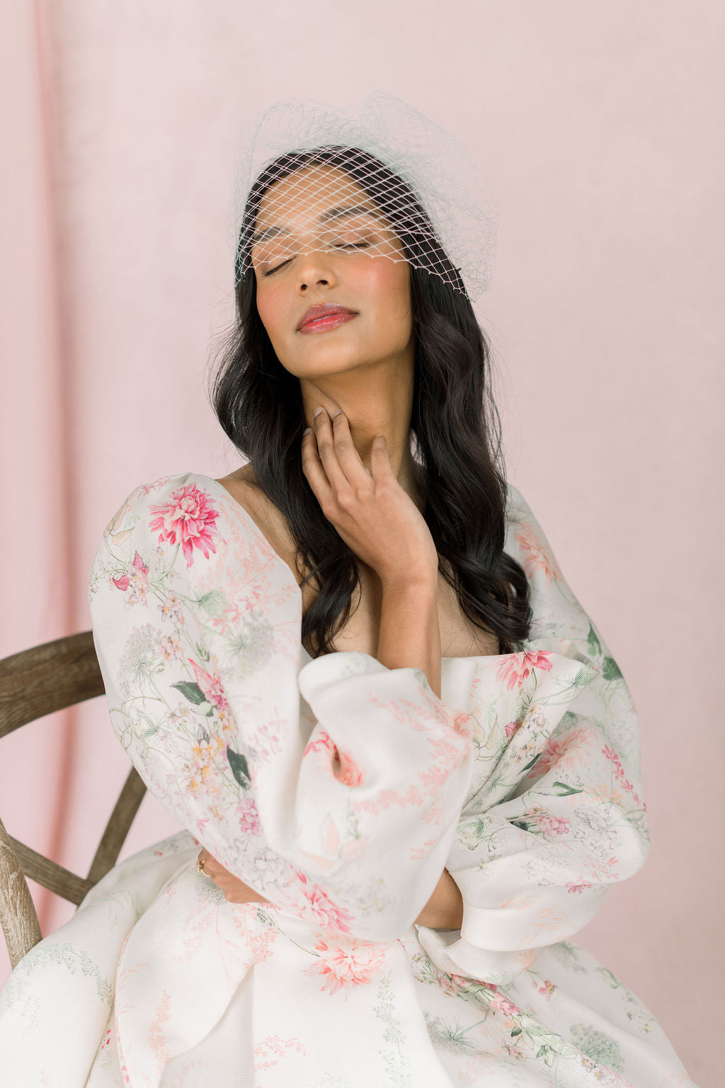 Two layer birdcage veil 