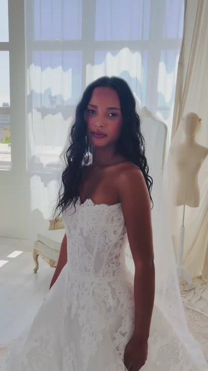 Single tier veil - Clustered crystals throughout - Illusion tulle veil